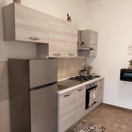 Holiday home Dimora Santa Chiara *